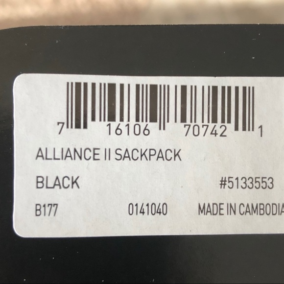 Adidas Sack Back Pack Black & White New with Tag - Picture 6 of 7